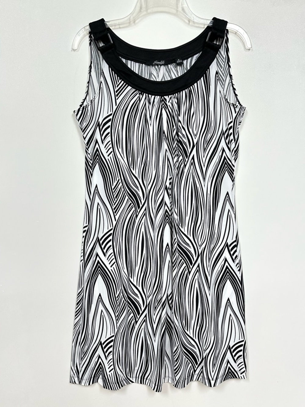 Essentials by Milano Halter - Sleeveless Dress • Black and White • Sz M • EUC
